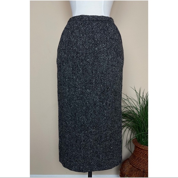DOLCE & GABBANA WOOL BLEND BUCKLE PENCIL SKIRT 40 - Picture 2 of 6